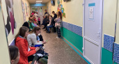 "Пока стоишь в очереди, можно снова заболеть": кировчане жалуются на хаос в детской поликлинике на Волкова