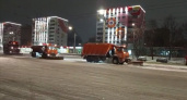 Под ноги и колеса кировчанам за день высыпают по 100 тонн реагентов