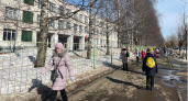 Весенние каникулы отменяют из-за ситуации в стране: дети рыдают, родители схватились за головы