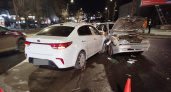 В Кирове два человека пострадали в столкновении двух легковушек на улице Ленина