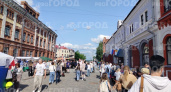 Киров празднует День России ярмаркой и народными гуляниями на улице Спасской