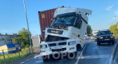 КамАЗ лишился кабины в аварии большегрузов на трассе в Слободском районе