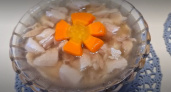 Вкуснейшее заливное из кролика - прекрасный вариант на новогодний стол: даже детишки слопают с удовольствием 