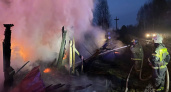 Огонь уничтожил дом и баню в Слободском районе