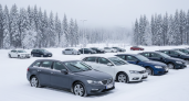 Почему скандинавы не греют мотор зимой - и как машина выдерживает холода без предварительного прогрева: лайфхак из холодных стран