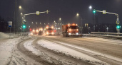 В Кирове каждую ночь с улиц города вывозят около пяти тысяч кубометров снега