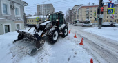 В Кирове экскаватор-снегоуборщик сбил бабушку