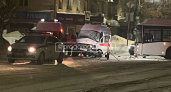 В Кирове автобус протаранил машину скорой помощи: есть пострадавшие