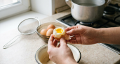 Почему яйца после варки нельзя остужать под краном — и дело не в скорлупе
