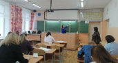 В Кирове родители школьников сели за парты и сдали ЕГЭ
