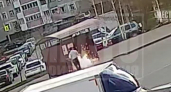 Утренний взрыв в Кирове взбудоражил горожан, момент ЧП попал на видео