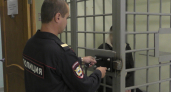 В Кирове мужчину ограбили на 73 тысячи рублей прямо в лифте своей многоэтажки