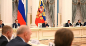 Владимир Путин наградил медалями двух машинистов из Кировской области