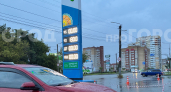 Автовладельцы с "левым" баком - в отдельную очередь, а чиновники - в общую: как обстоят дела с топливным кризисом в Кировской области