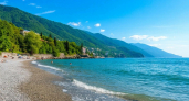 7 бюджетных санаториев с морем, куда ездят умные пенсионеры — пляжи чище, а цены ниже, чем в Сочи