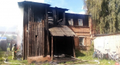 В Уржуме трехквартирный дом остался без крыши из-за пожара