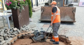В Кирове коммунальщики бросились ремонтировать колодцы и ливневки