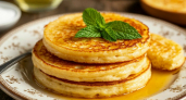 Пышные оладьи — просто и вкусно: 3 совета для теста и рецепт на дрожжах, который работает