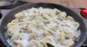 Пельмени в кипятке — не вариант: вот что кладу в кастрюлю — и получаю вкус как в ресторане