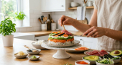 Вместо надоевшего оливье: слоёный салат «Суши-торт» — красивый и вкусный к празднику 