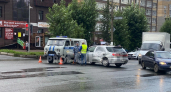 В Кирове жесткое столкновение иномарки с полицейской "буханкой" попало на видео