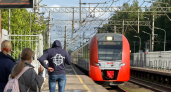 «Отель на колесах»: новые вагоны РЖД удивляют душевой и двухметровыми полками