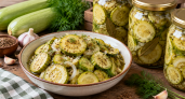 Кабачки маринованные по-чешски: готовлю так каждый год – хрустят, обалдеть можно