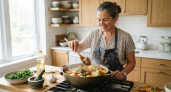 Мясо получается мягким, а овощи — сочными: простой рецепт узбекской димламы для осеннего ужина