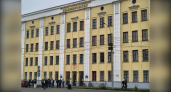 В Кировской области 15 первокурсников получат повышенную стипендию