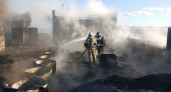 В Нолинске огонь охватил крышу строящейся школы