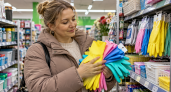 Гребу мешками эти копеечные перчатки из Fix Price, но посуду мыть в них не спешу: нашла им семь других применений