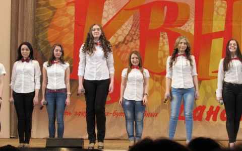 Нескучный weekend: "Привал кавалерии" и полуфинал КВН