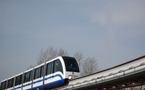 Питерский активист собирает подписи для строительства надземного метро в Кирове