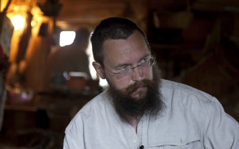 Кировчане о встрече с бывшим миллиардером Германом Стерлиговым: "Книги он раздавал только бородатым мужикам"