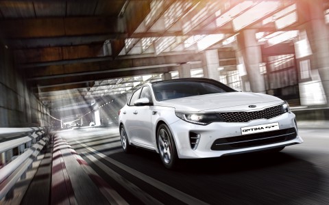 Новая KIA Optima уже ждет вас в автосалоне "Гусар"