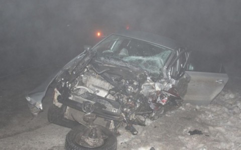 Смертельное ДТП в Кировской области: автомобиль Audi у кладбища врезался в катафалк