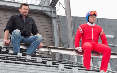 Выиграй билет на предпремьерный показ «Эдди «Орел» в «Киномаксе»