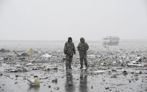 Появилось видео с места крушения Boening-737 в Ростове-на-Дону