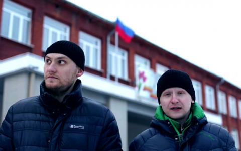 Популярные видеоблогеры посмеялись над натуралами, которых не пустили в кировский гей-клуб