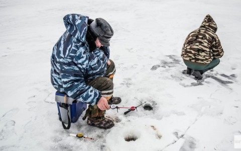 В Кировской области глава поселения открыл стрельбу по рыбакам
