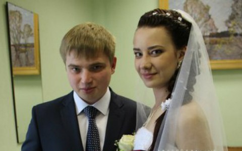 Кировские следователи назвали причины смерти молодых супругов