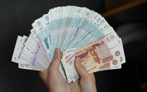 Стало известно, сколько в Кирове зарабатывают чиновники