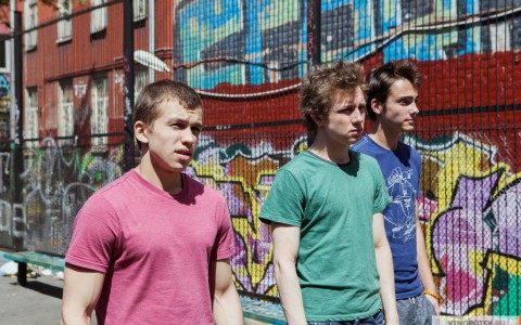 Топ кино на выходные:  студенческие приключения и нападение пришельцев