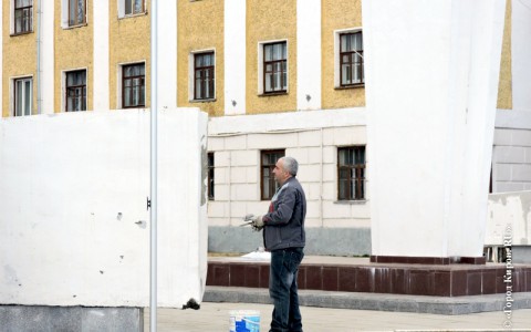 В Кирове начали реставрацию мемориала «Вечный огонь»