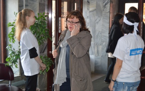 Тотальный диктант в Кирове: волонтеры встретили гостей мероприятия