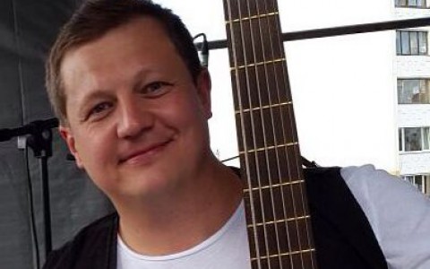 Избившему бас-гитариста "Любэ" сейчас грозит 15 лет тюрьмы