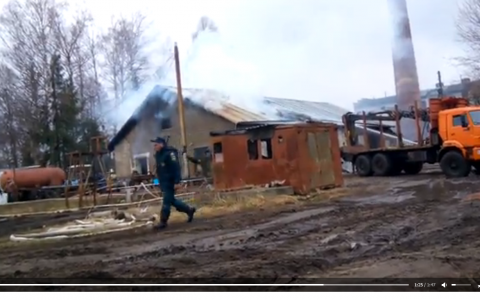 В поселке Мирный сгорел автосервис вместе с машиной стоимостью более миллиона