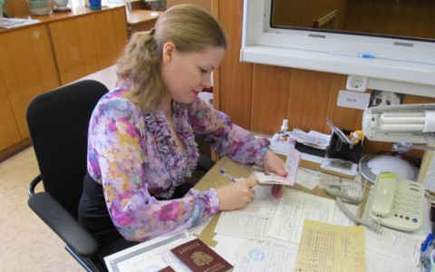 Мошенники обналичили несуществующий материнский капитал многодетной кировчанки