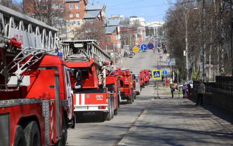 Фоторепортаж: в Кирове прошел парад раритетных пожарных машин