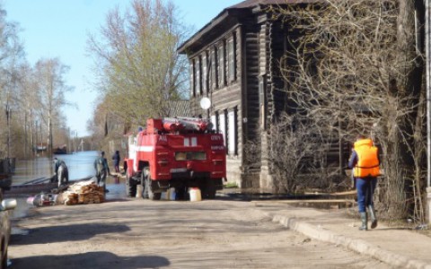 Паводок в Кирове: уровень воды будет снижаться после 4 мая